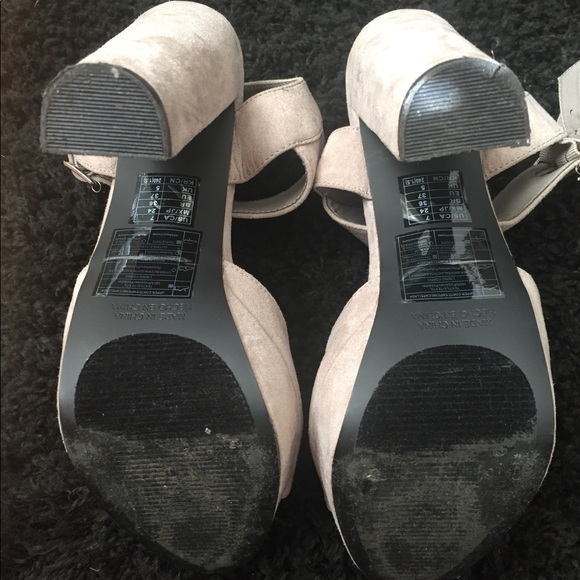 Forever 21 Platform Heels - Picture 6 of 6